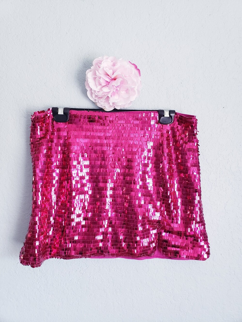 SHEIN Bae Hot Pink Sequin Sparkly Party Mini Skirt